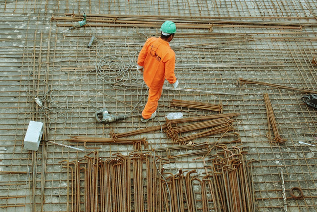 Construction site worker — workplace safety